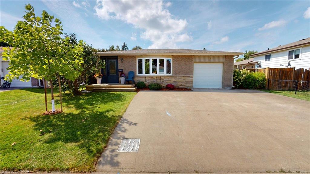 18 Larkspur Lane Property Photo 1