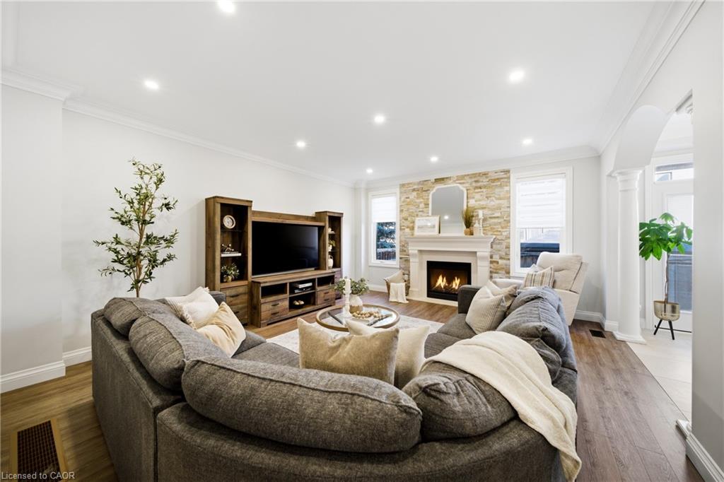 4670 Bracknell Road Property Photo 11