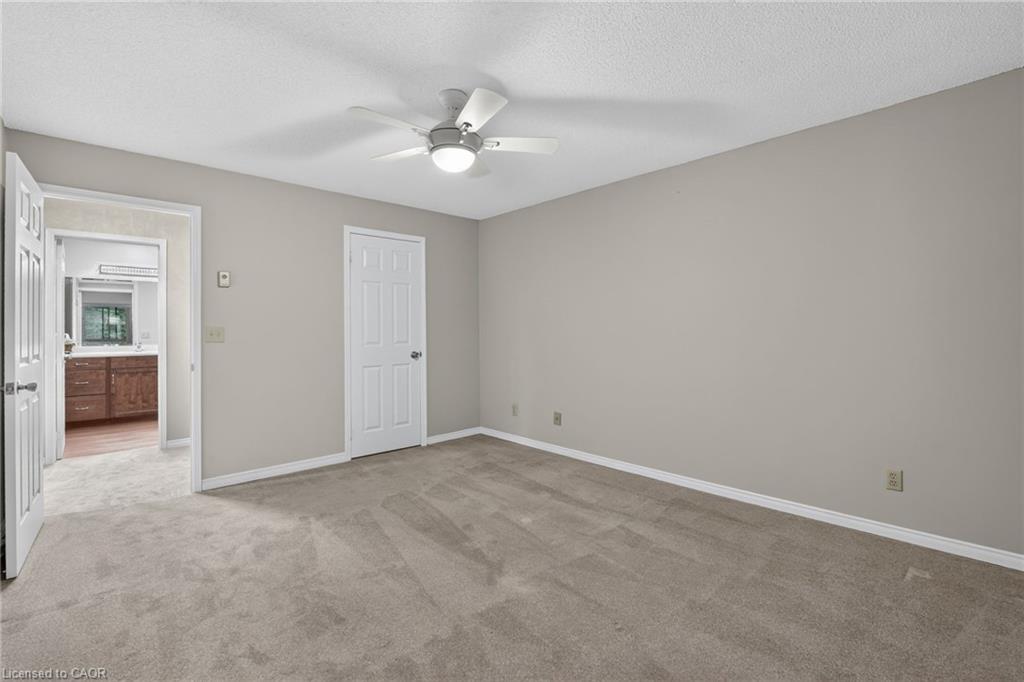 301-5 Niagara Street Property Photo 20
