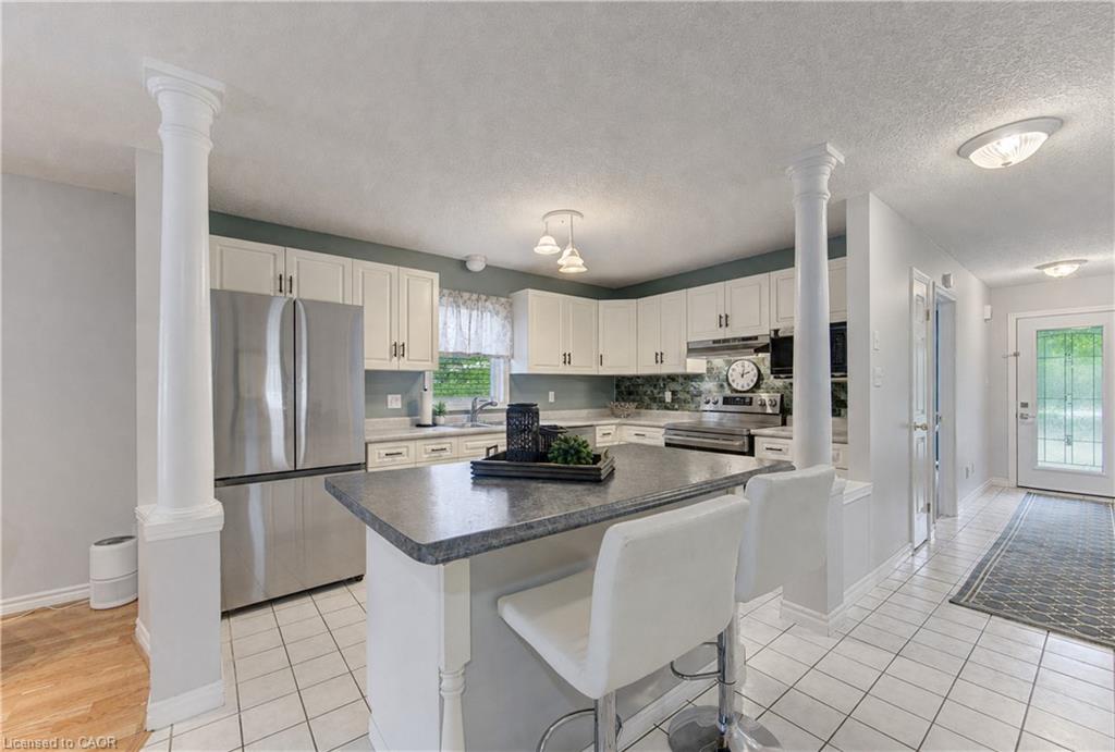 95 York Street E Property Photo 7