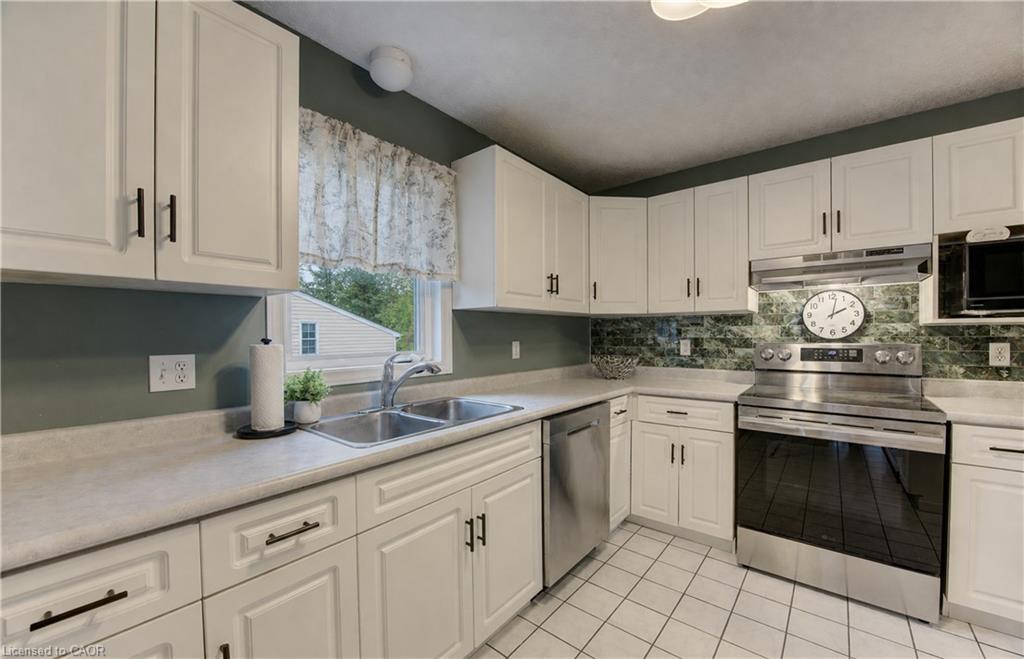 95 York Street E Property Photo 9