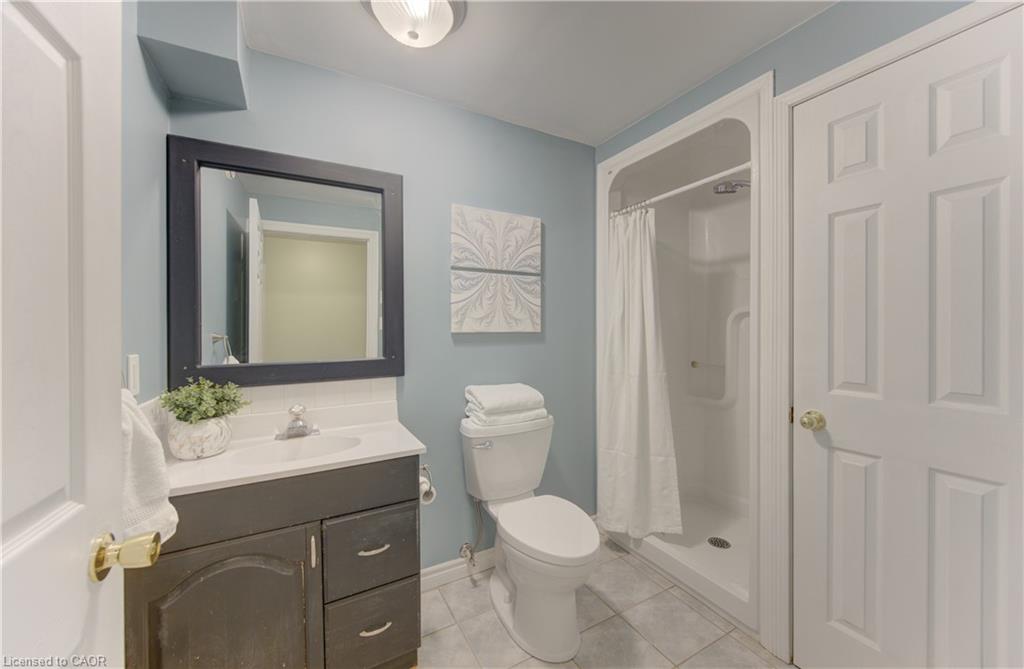 95 York Street E Property Photo 33