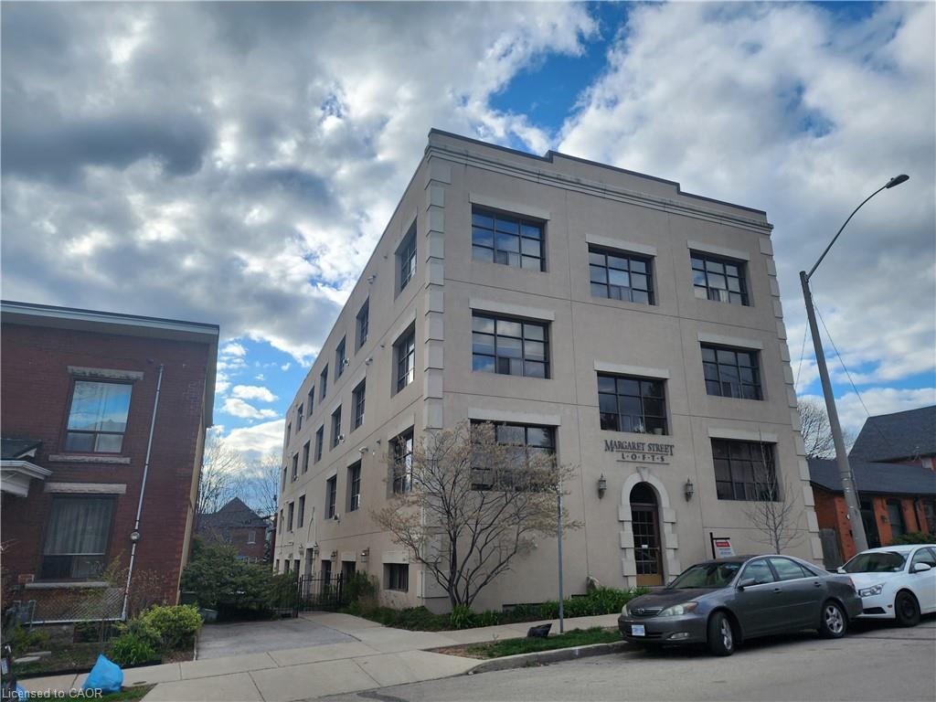 41-36 Margaret Street Property Photo 1