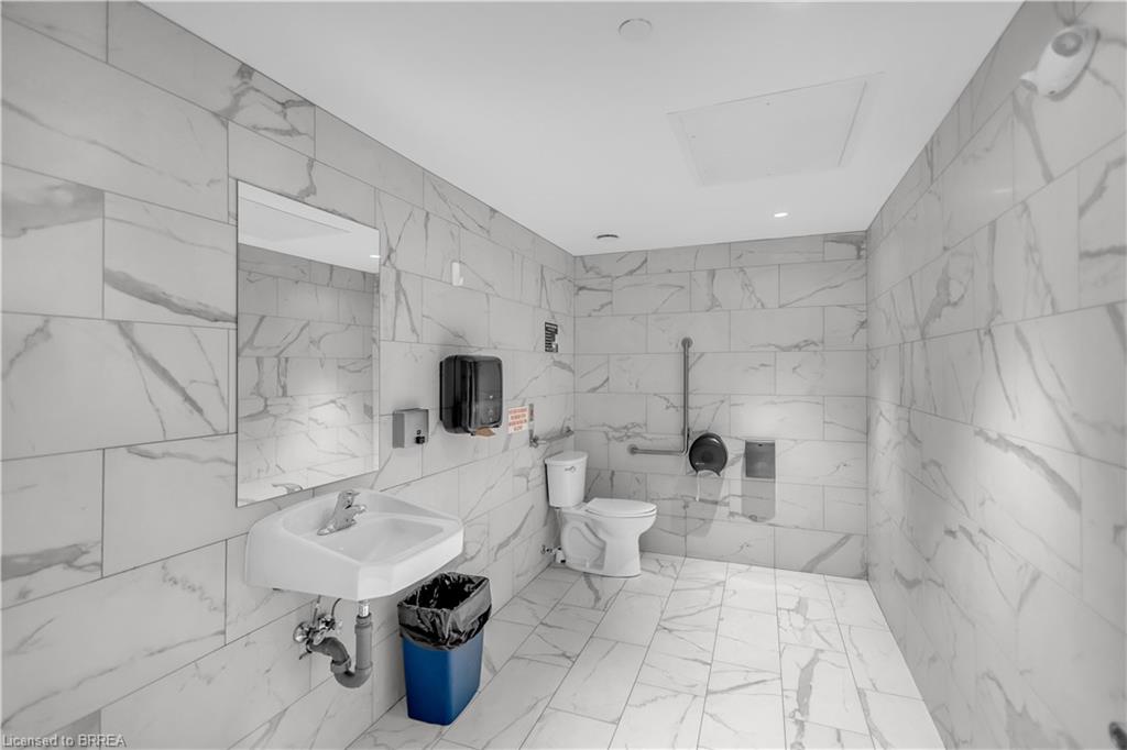 304-7 Erie Avenue Property Photo 14