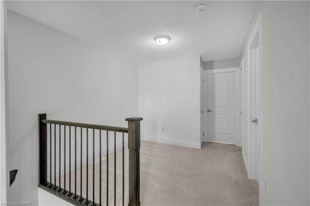 536 Grey Street Property Photo 15