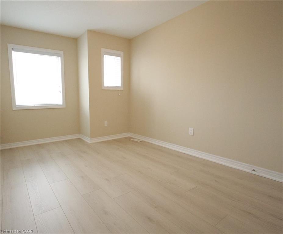 25-60 Canterbury Drive Property Photo 15