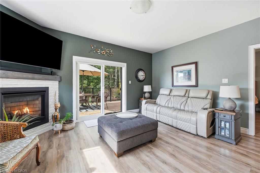35 Tamarack Way Property Photo 12