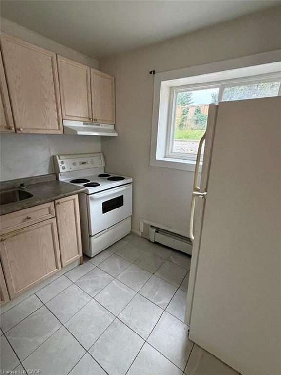 2-399 Mill Street Property Photo 16