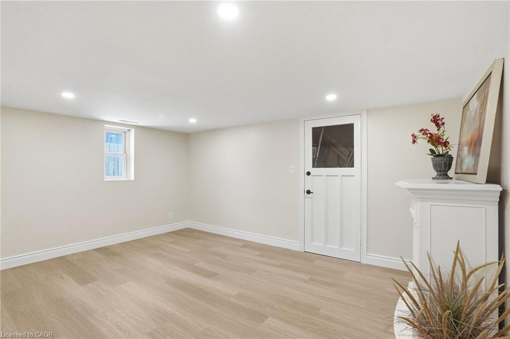 894 Garth Street Property Photo 25