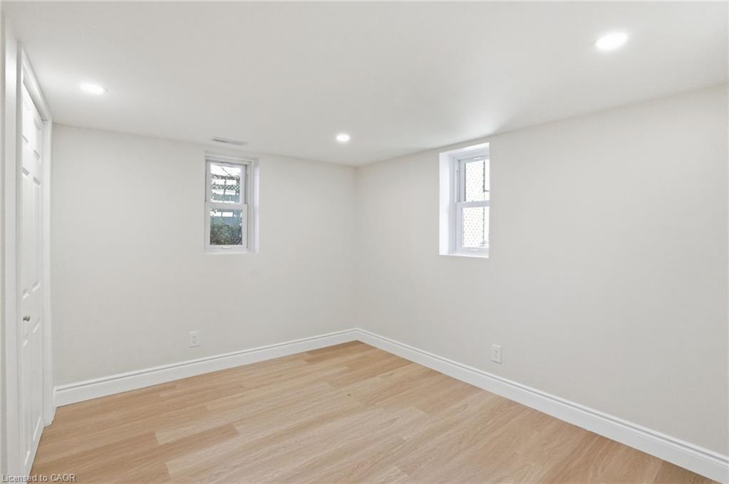 894 Garth Street Property Photo 27
