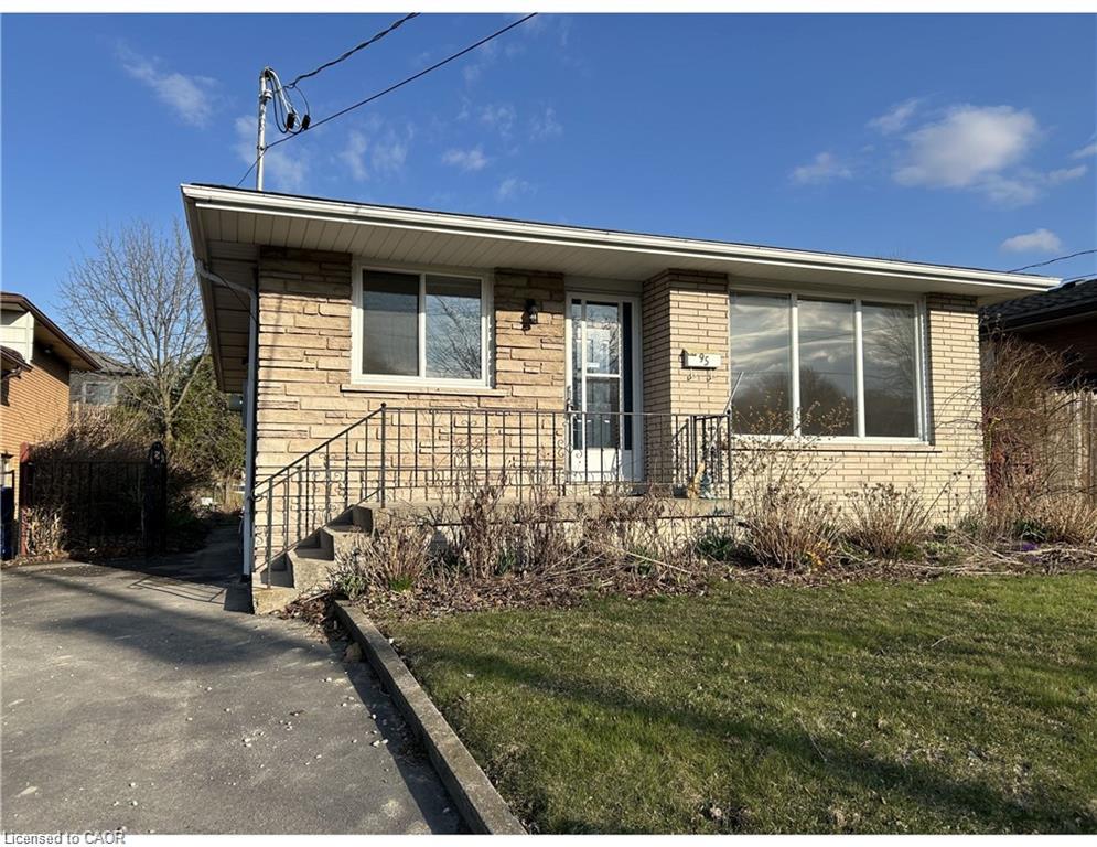95 Burrwood Drive Property Photo 1