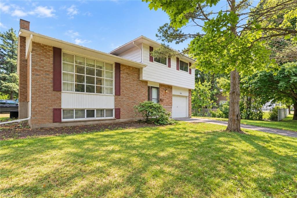 395 Mossom Place Property Photo 1