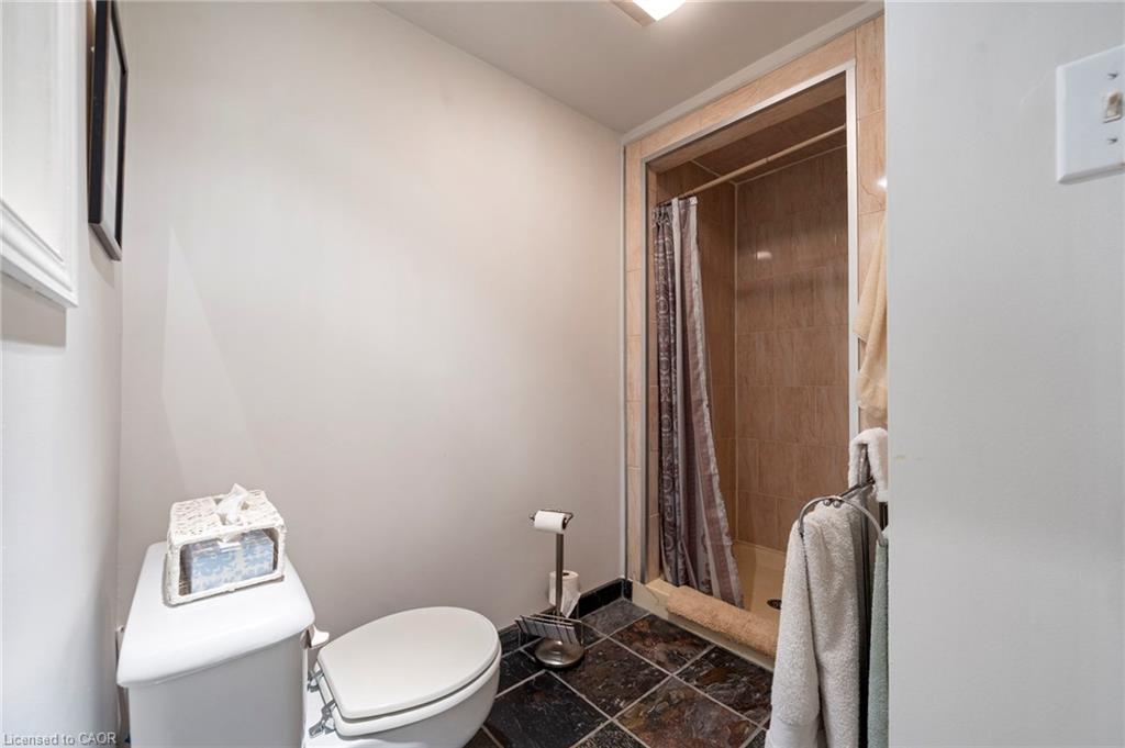 25-10 Cobblestone Drive Property Photo 30