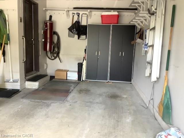 25-10 Cobblestone Drive Property Photo 40