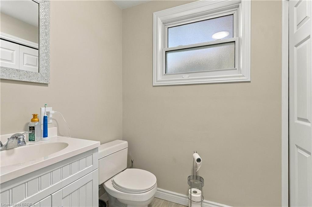 79 Donly Drive S Property Photo 28