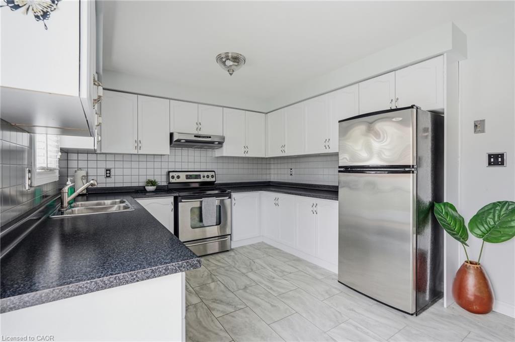 9 Country Club Road Property Photo 19