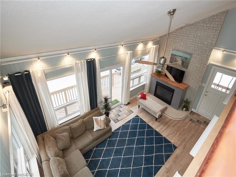 53 Lindale Avenue Property Photo 12