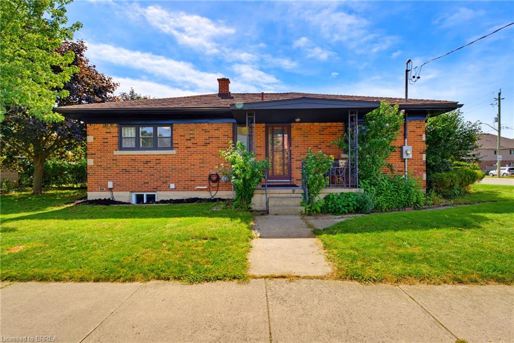 177 North Park Street Property Photo 3