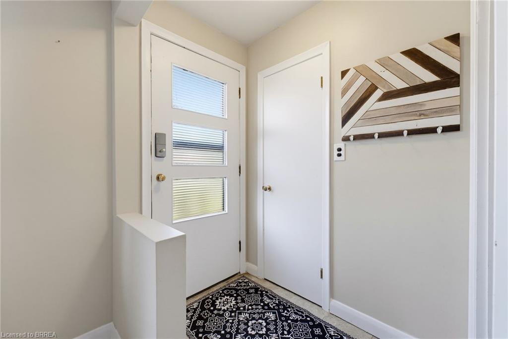 177 North Park Street Property Photo 7