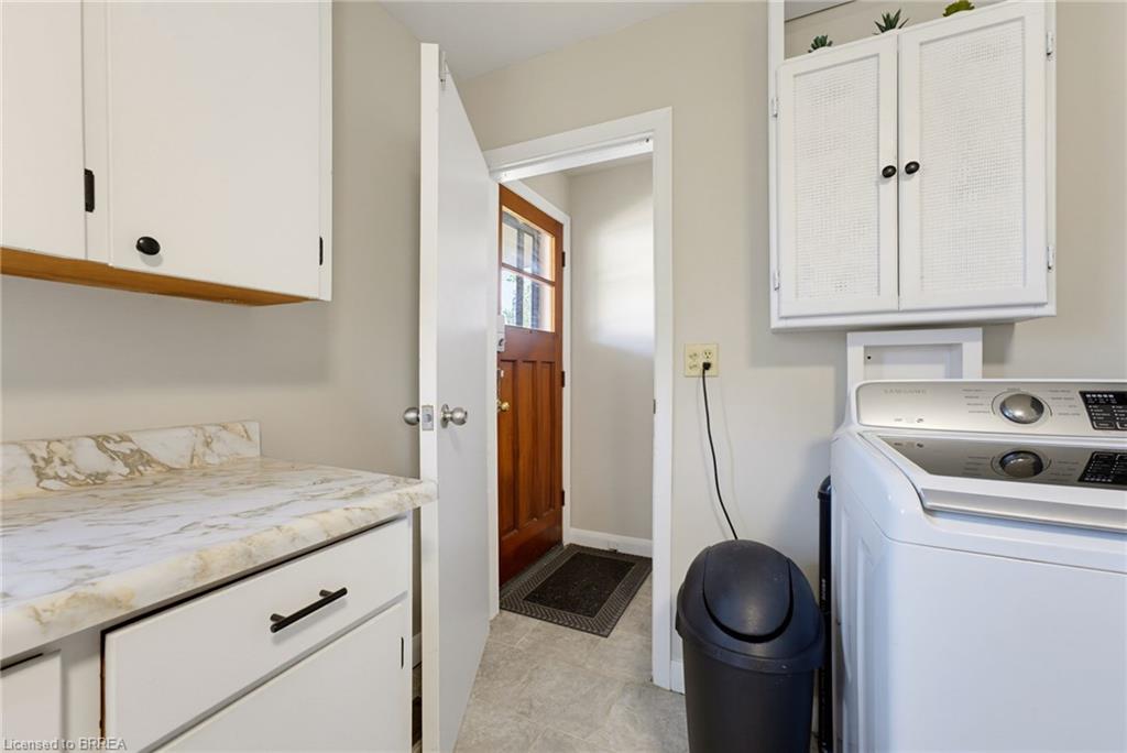 177 North Park Street Property Photo 16