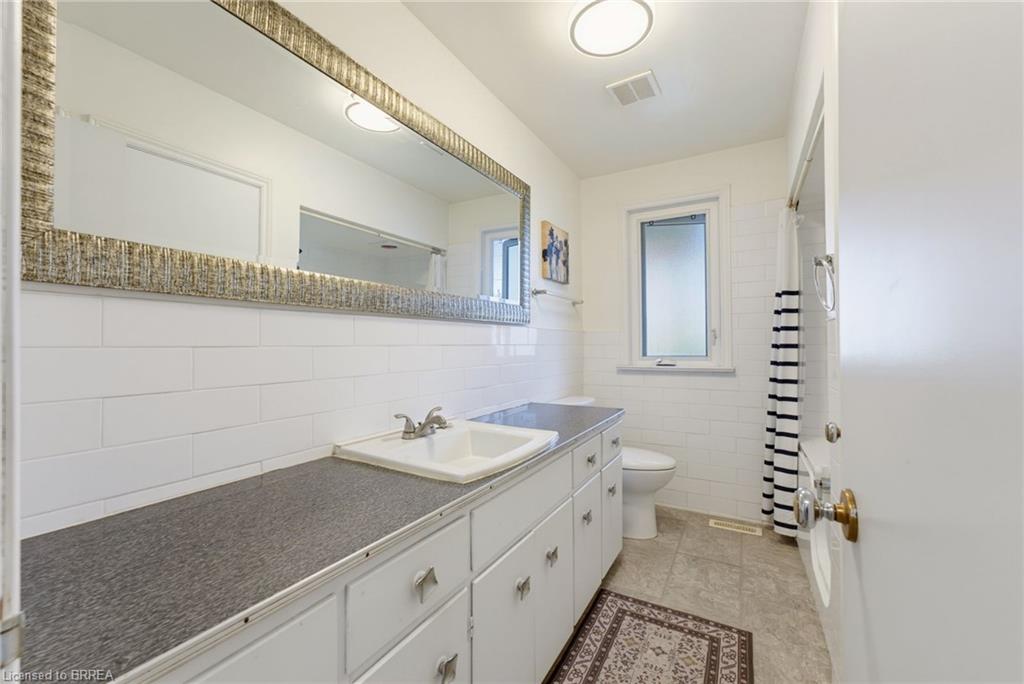 177 North Park Street Property Photo 17