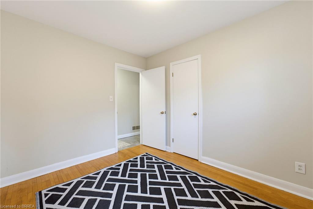 177 North Park Street Property Photo 22