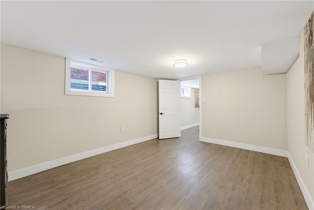 177 North Park Street Property Photo 36