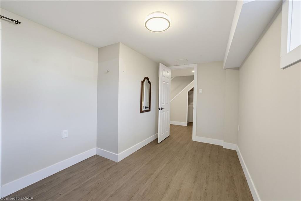 177 North Park Street Property Photo 38