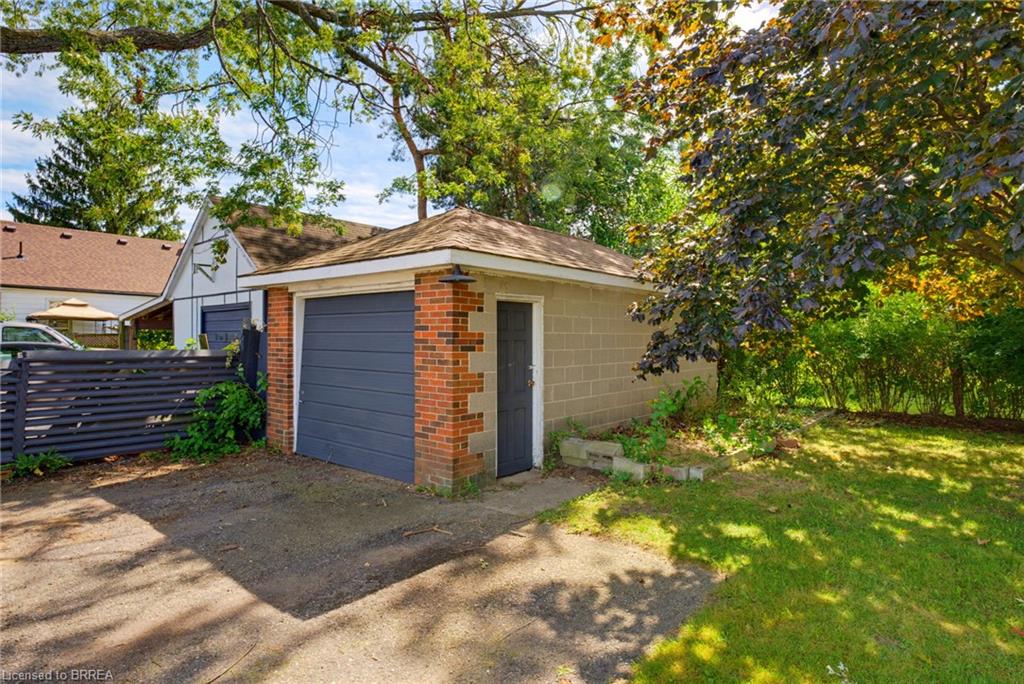 177 North Park Street Property Photo 43