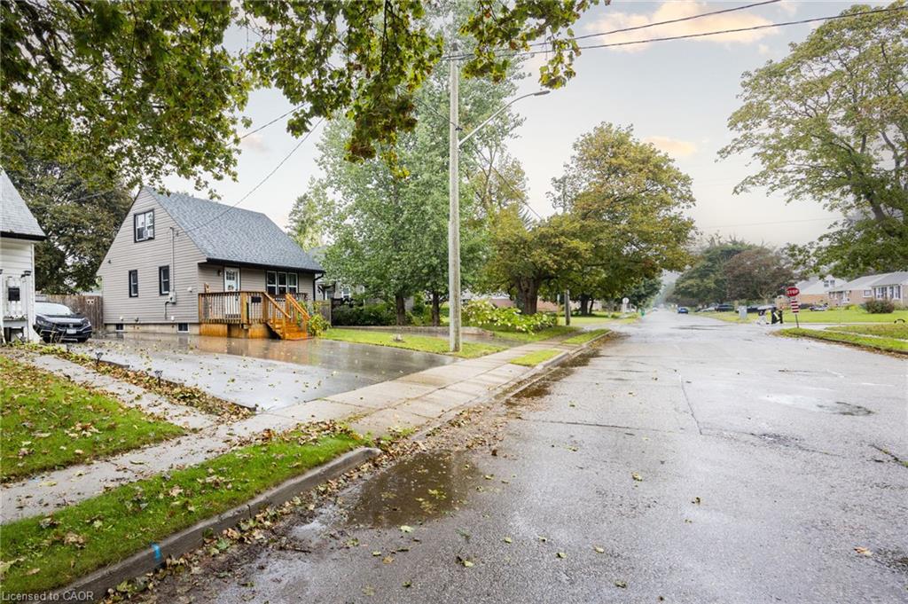 102 Stewart Avenue Property Photo 3