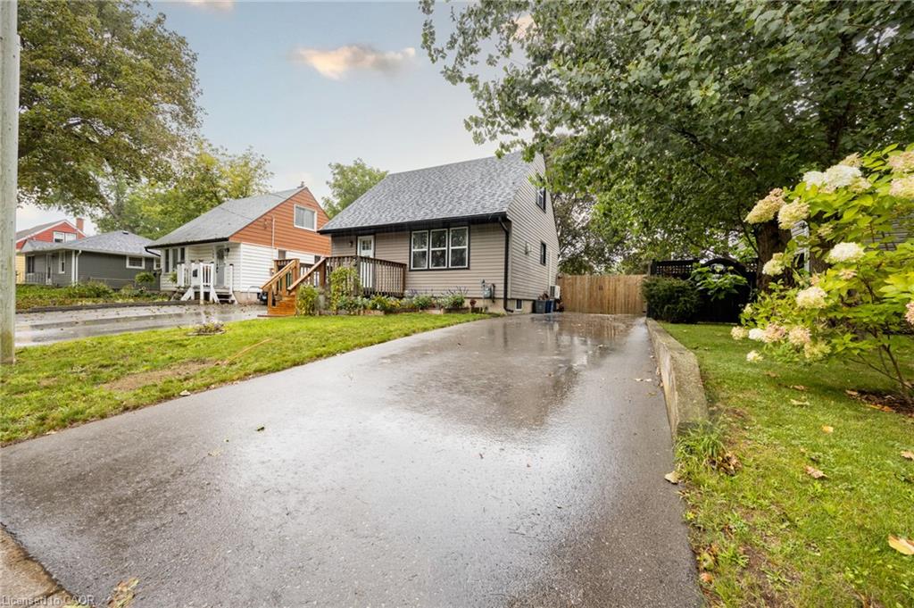 102 Stewart Avenue Property Photo 4
