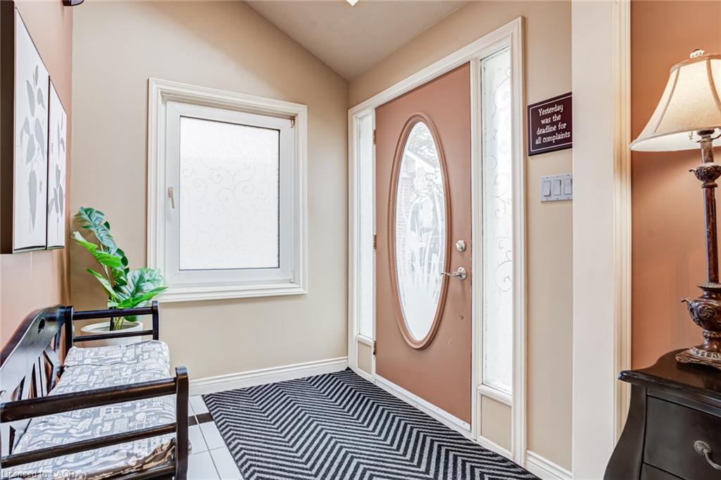 106 Appleford Road Property Photo 3