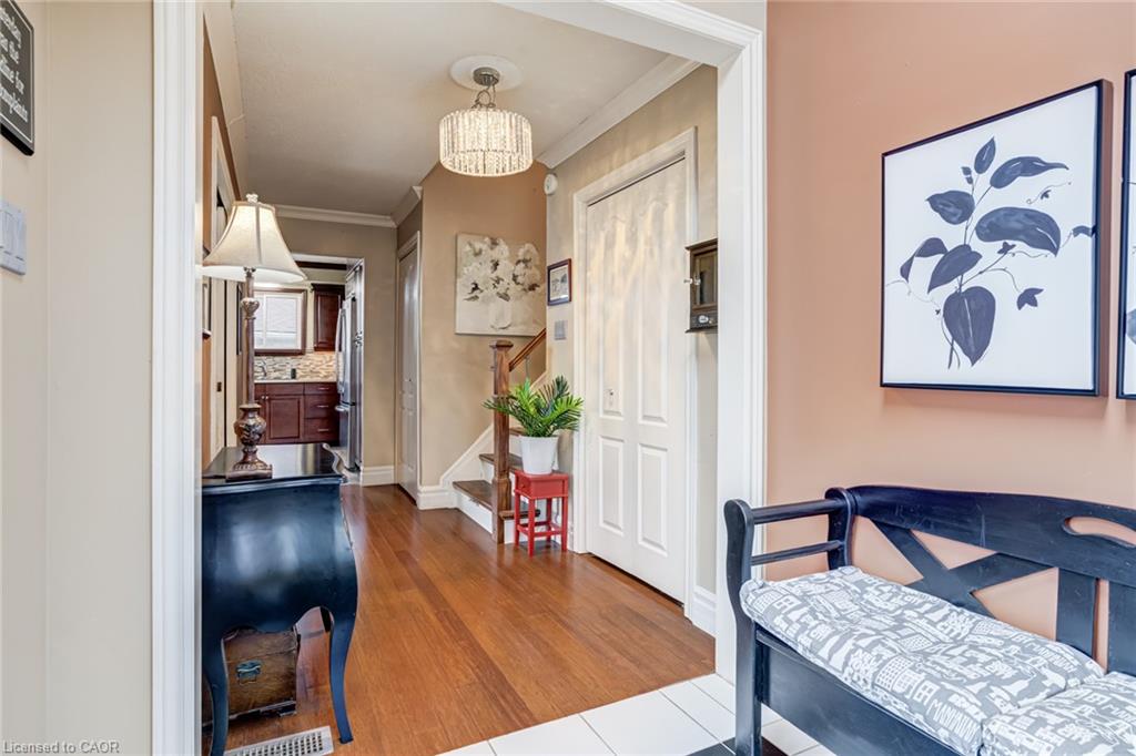 106 Appleford Road Property Photo 4