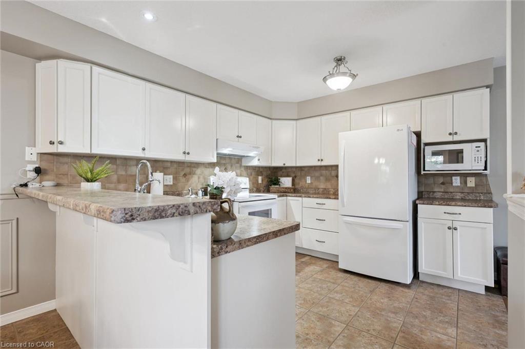 4 Hunt Street Property Photo 1
