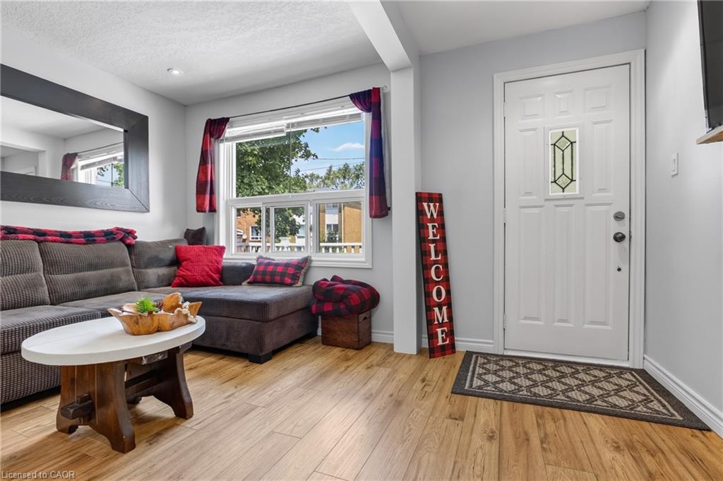 64 Norfolk Avenue Property Photo 8