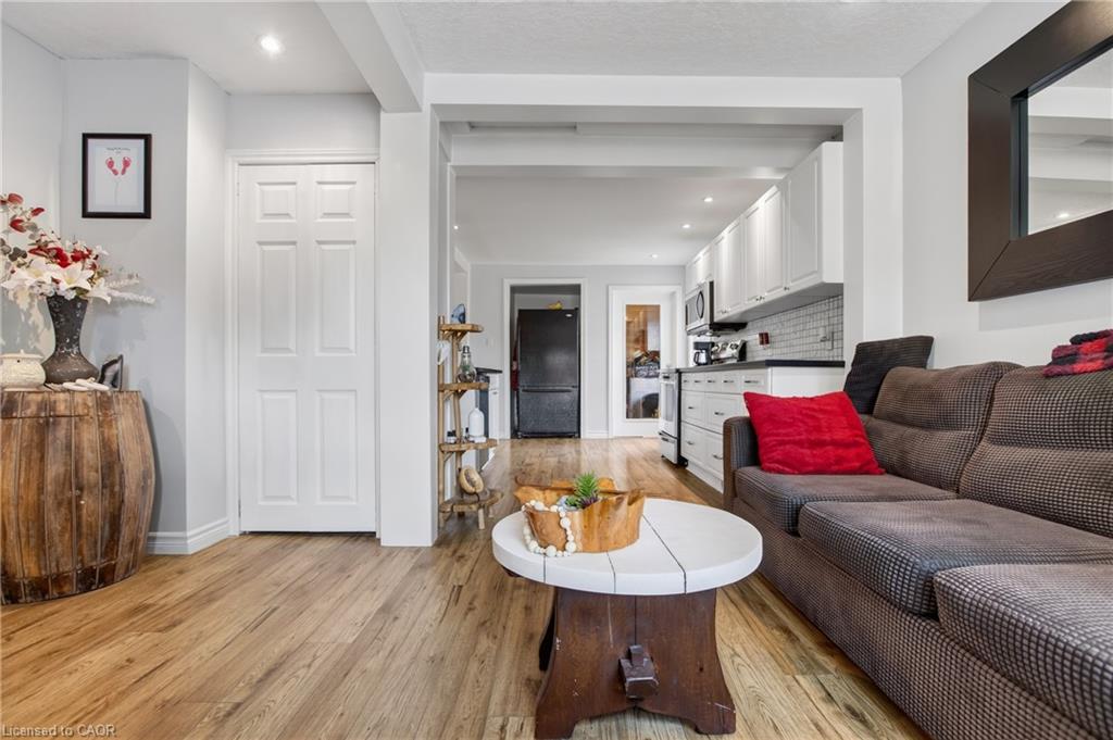 64 Norfolk Avenue Property Photo 11