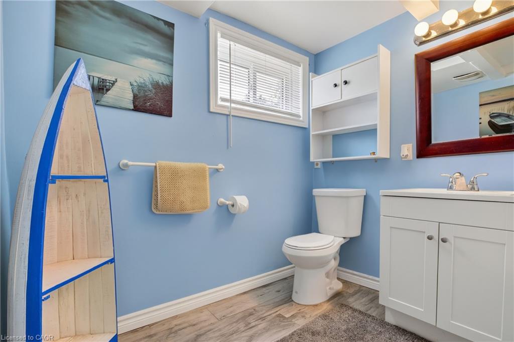64 Norfolk Avenue Property Photo 30