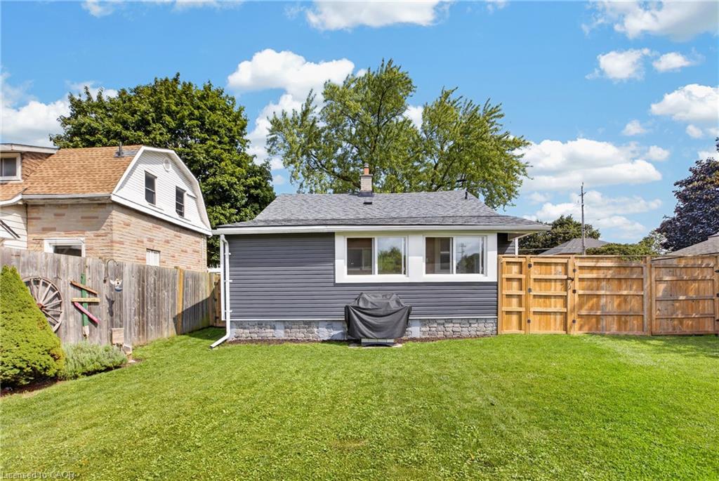 64 Norfolk Avenue Property Photo 40