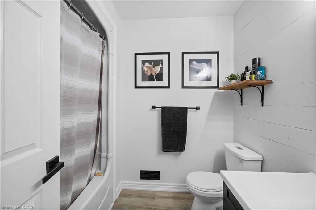 63 Donegal Drive Property Photo 10