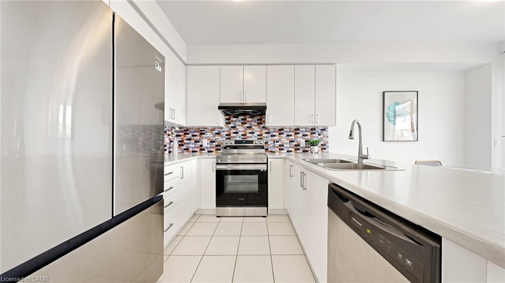 12 Edminston Drive Property Photo 9