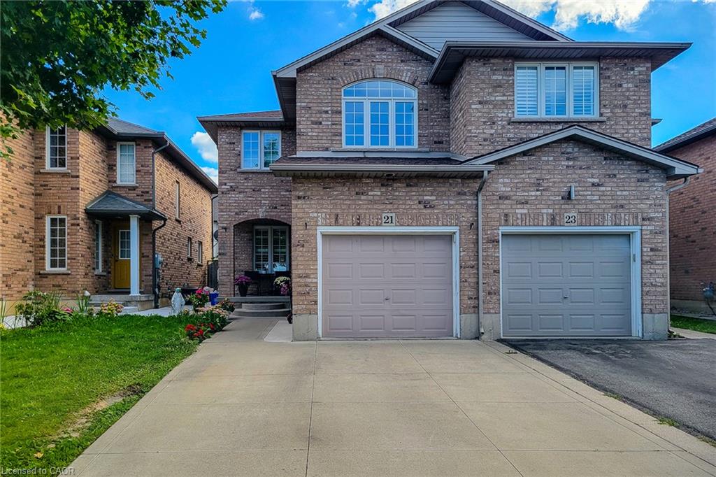 21 Jonathon Court Property Photo 1
