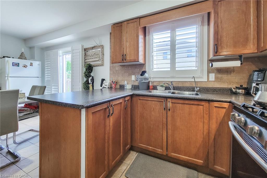 21 Jonathon Court Property Photo 14