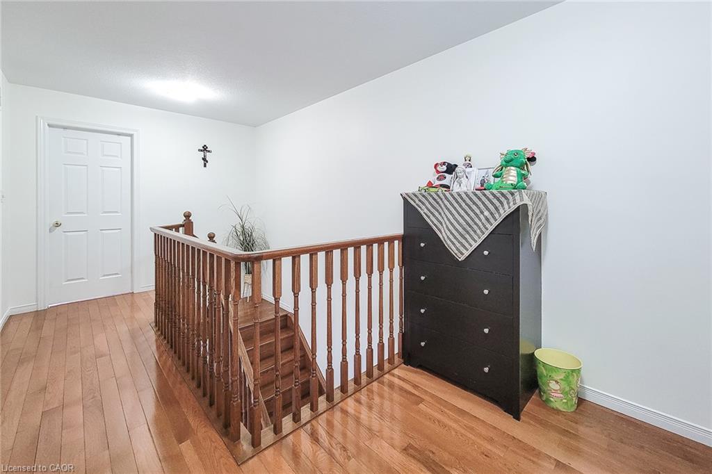 21 Jonathon Court Property Photo 19