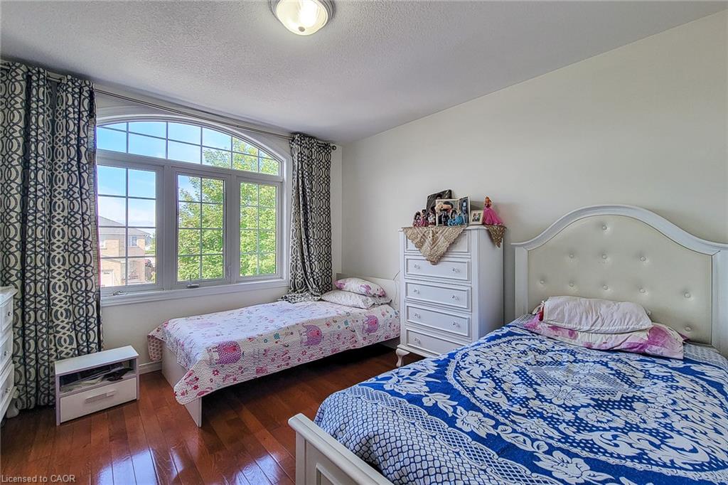21 Jonathon Court Property Photo 26