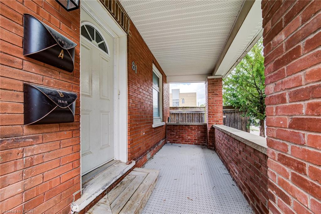 81 Willow Street Property Photo 3