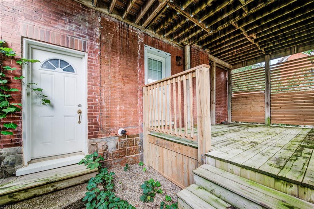 81 Willow Street Property Photo 16