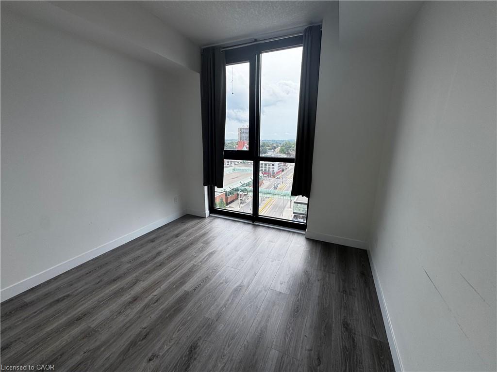 1013-60 Frederick Street Property Photo 7