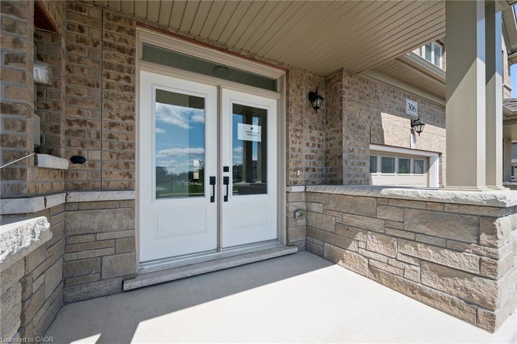 362 Robert Woolner Street Property Photo 2