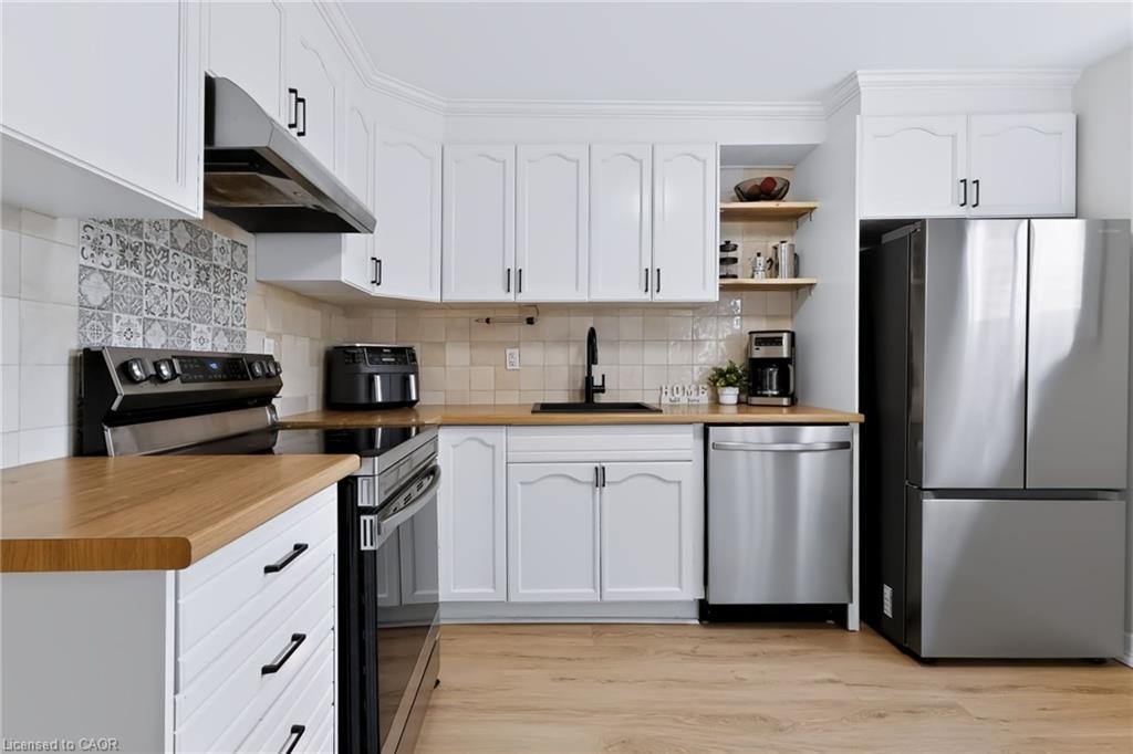 34 Baillie Street Property Photo 8