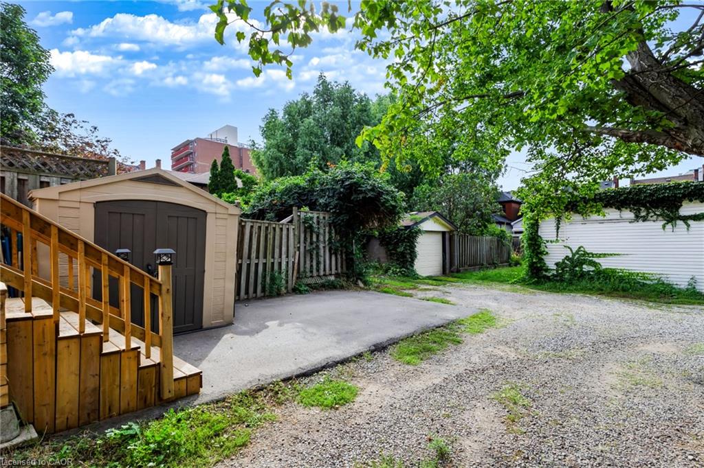 34 Baillie Street Property Photo 34